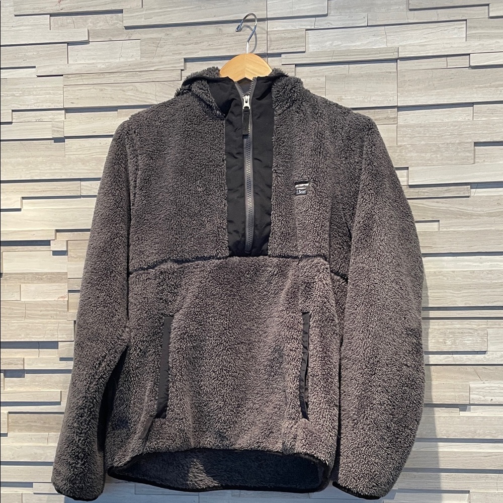 Super Cozy L.L.Bean Gray Quarter Zip HiPile Fleece - NWOT - Size M
